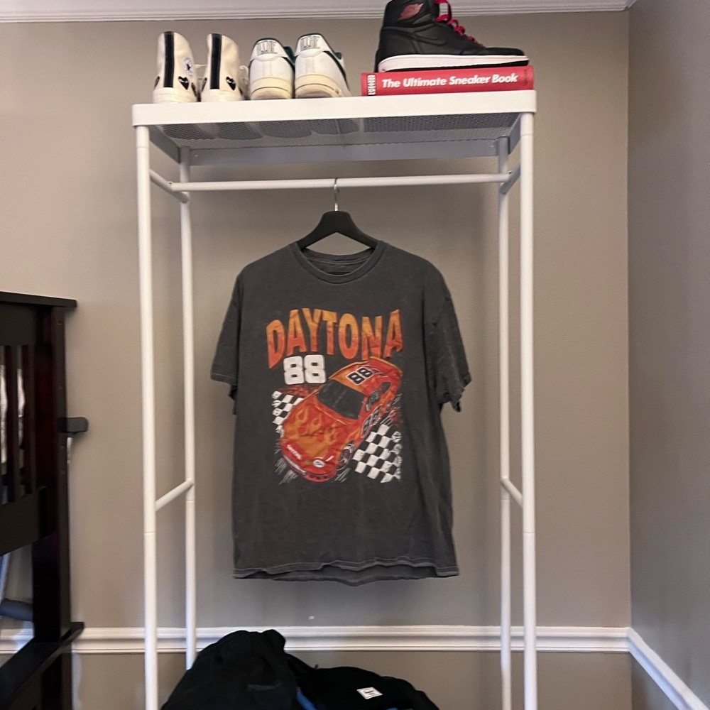 Graphic tee L